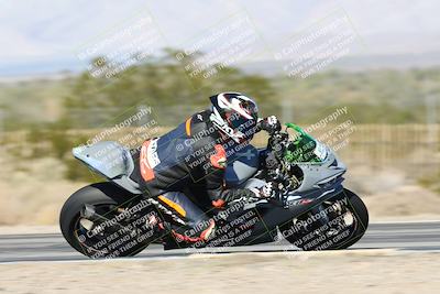 media/Dec-04-2025-Racers Edge (Thu) [[5ebc9f124d]]/3-B Group/5-Session 2 Turn 2 inside Speed Pans/